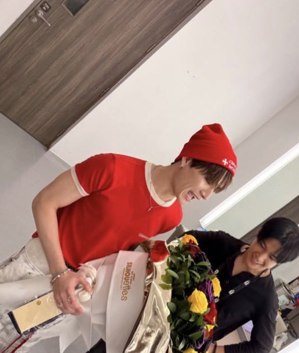 as_sern's tweet photo. น่ารักมากครับ เตงเบ้บ🥹💐

#KRIST1stAlbumBDparty
#คริสสิงโต 
#Kingman https://t.co/dyzKL9C4fY