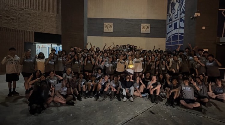 ElsikHighSchool's tweet photo. Elsik Mighty Ram Band Earns Straight Division I Ratings https://t.co/xxWZnfnGXO https://t.co/9kNbXgLuVC