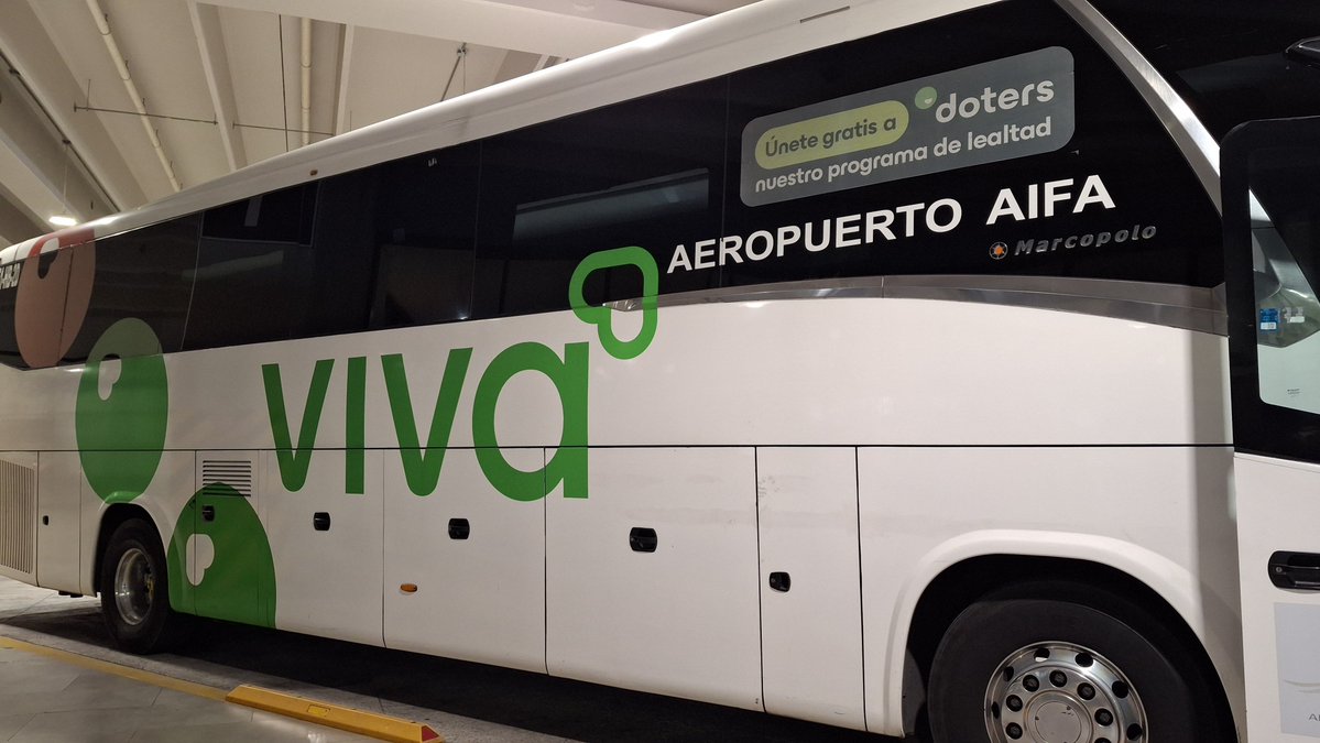 NexosTuristicos's tweet photo. VIVA AEROBUS, LA AEROLÍNEA QUE CONECTA CON LOS MEJORES EVENTOS TURÍSTICOS DE MÉXICO 

🔴🟢 La combinación perfecta para iniciar un gran viaje es trasladarte al Aeropuerto Internacional Felipe Ángeles a bordo del #VivaBus y así tomar tu vuelo de #Viva a cualquiera de sus destinos.

En esta ocasión nos dirigimos al destino de #Cancun a cubrir los trabajos de una de las ferias turísticas de destino más importantes del Caribe Mexicano como es el Cancún Travel Mart.

¡¡¡Viva Aerobus, la aerolínea oficial de los grandes eventos del turismo mexicano...!!!

@VivaAerobus @CancunTrvlMart @PuntosDoters @_Walfred @danmoralesrdz #CancunTravelMart @visitacaribemex @CPTQROO @SedeturQROO @aifaaero
