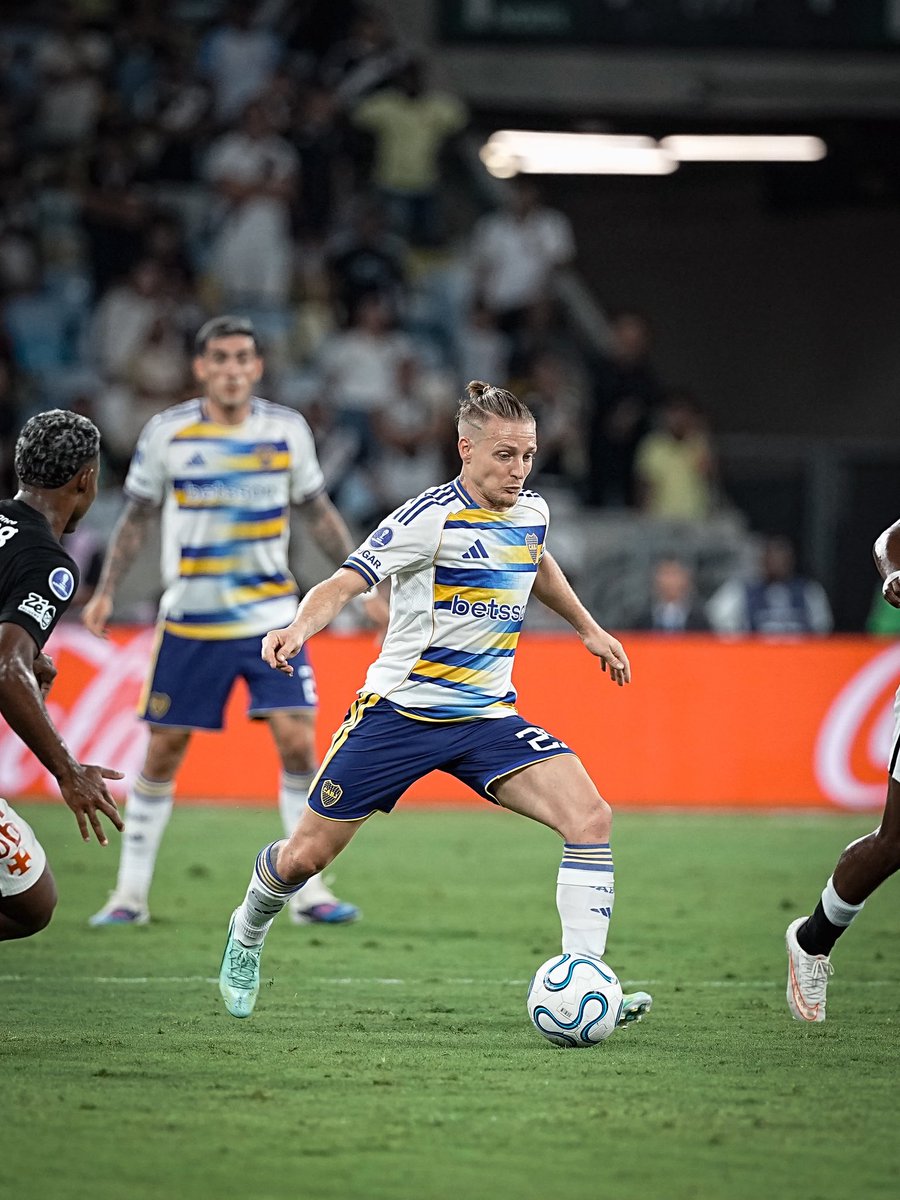 BocaJrsOficial's tweet photo. Qué hombre, Ruso 😮‍💨 https://t.co/SAXRKhY1n3