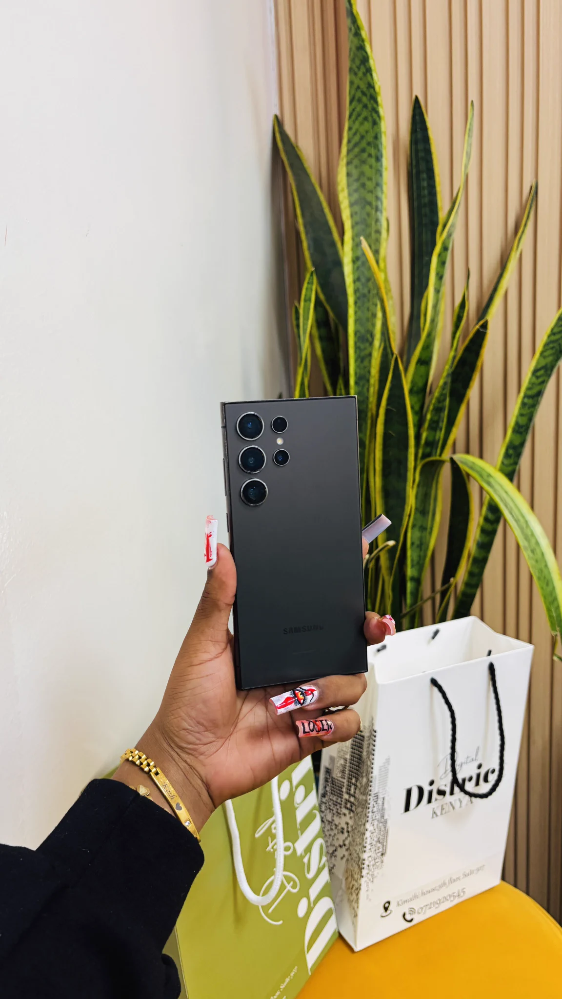 Digital District Kenya on X: "BE BOLD. BE BRAVE💪🏽🏋🏽⚫️ Samsung Galaxy ...