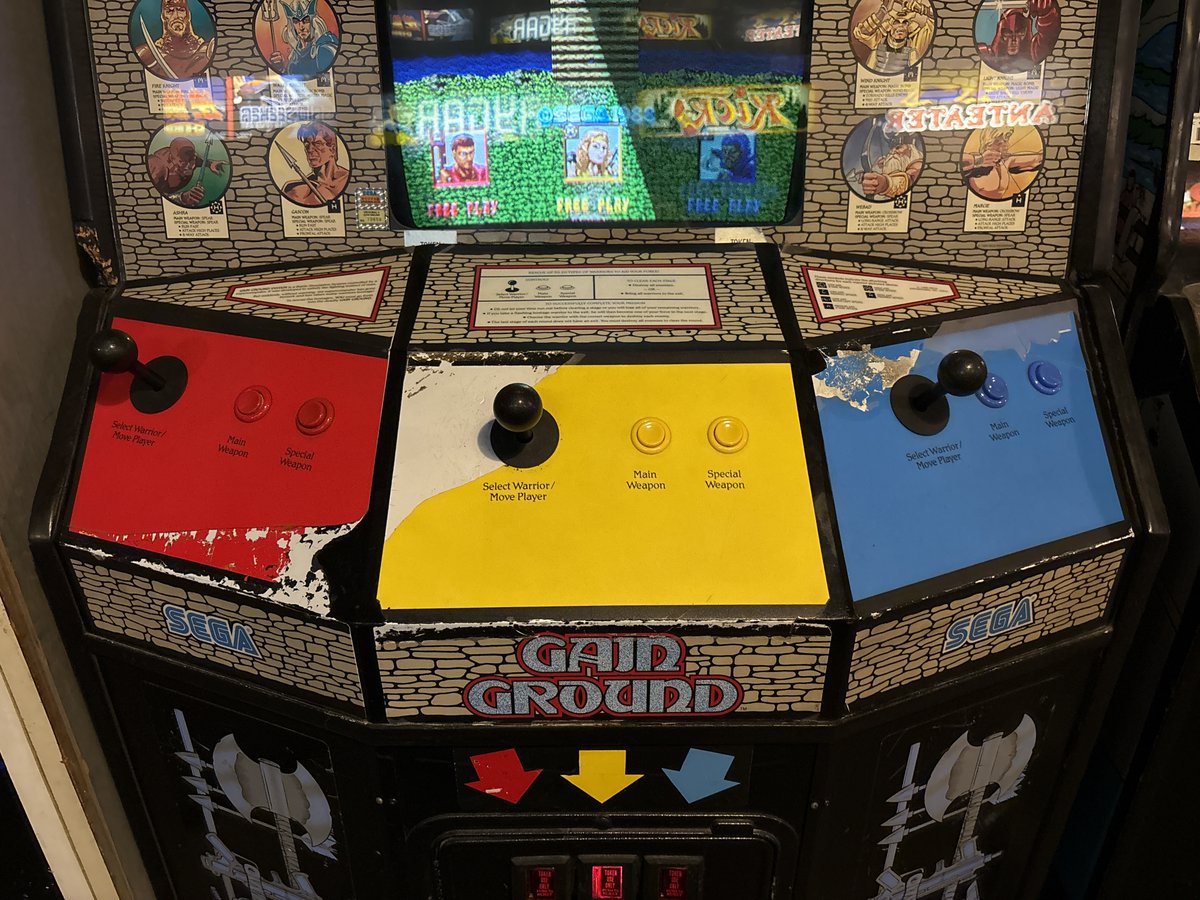 masao_ogino's tweet photo. ゲイングランドの筐体があった。めっちゃレアなんだろうなぁ。
#gallopingghostarcade https://t.co/yGZHTnwLZN