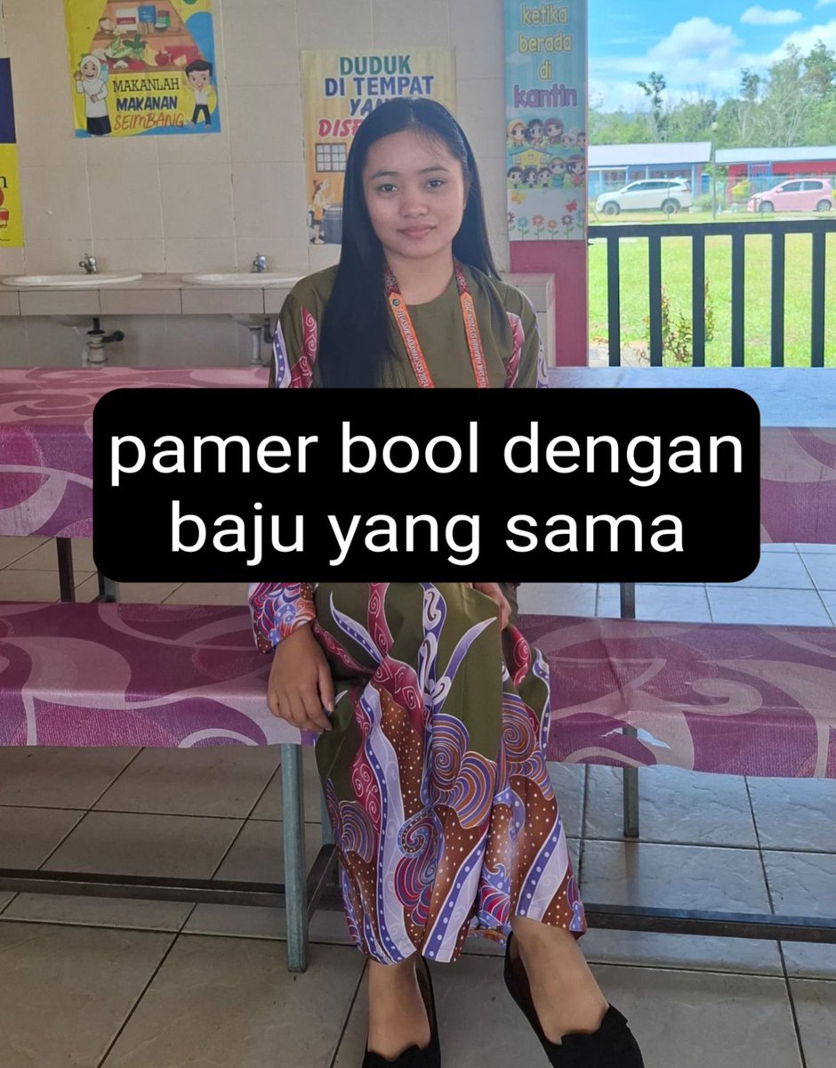 jolly_2012's tweet photo. Salfok tulisan dibelakang 
https://t.co/BUUZBRiycW https://t.co/kVqf0OmZxn