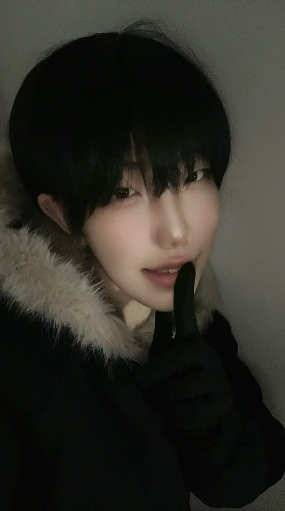 Visceral_fat_'s tweet photo. #친해지고_싶다_rt_반모하고_싶다_마음_얘는_내_거야_인용_친해지고_싶은데_말을_못걸겠다_멘션_사랑해_디엠
드가자 https://t.co/w9ioqHpvz1