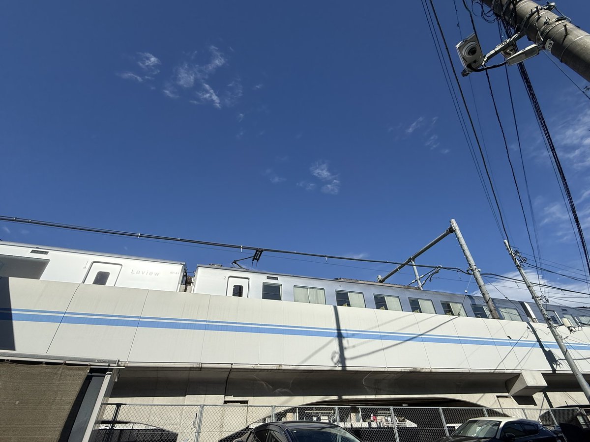 terunowatanabe's tweet photo. 西武池袋線が止まってる？あ、動き出した。 https://t.co/zgcH4WPF0G