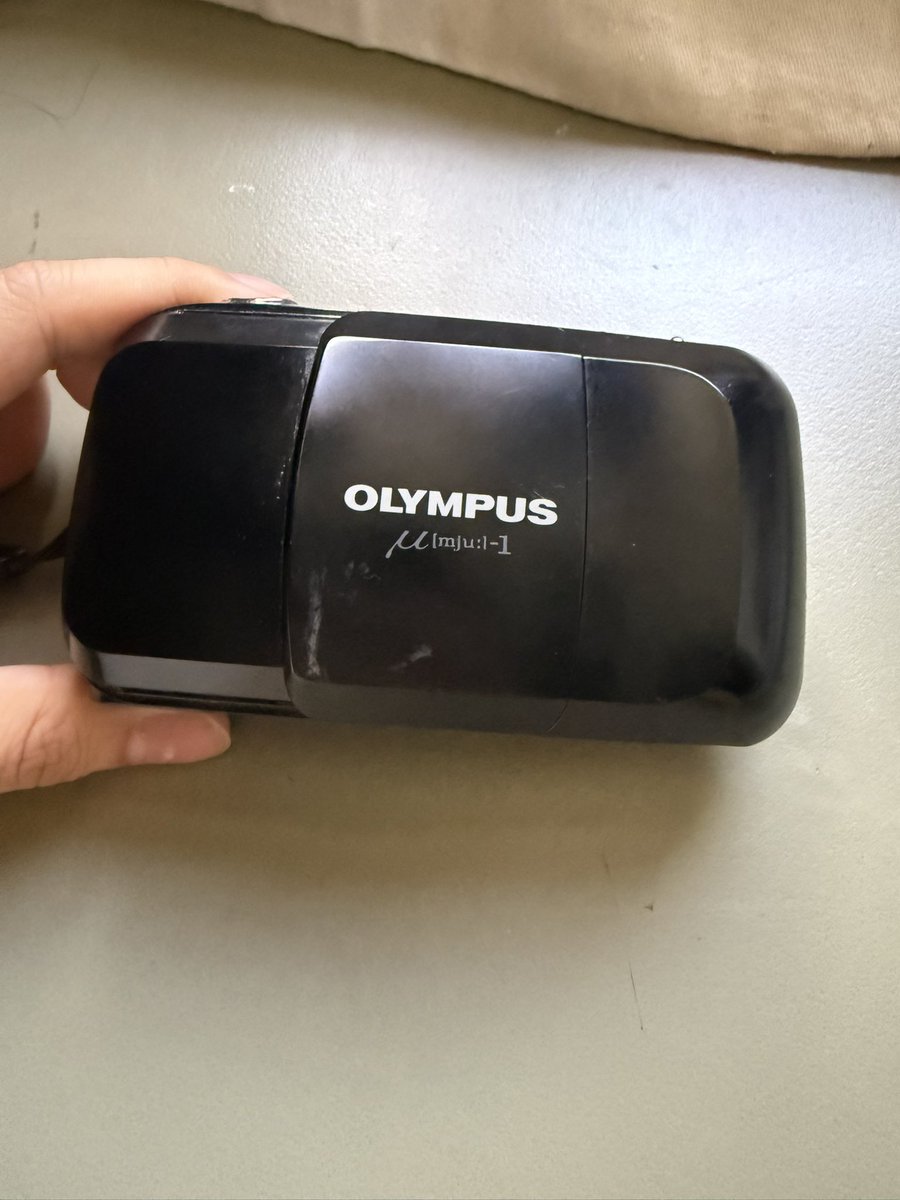 PongpranoteH's tweet photo. ปล่อย Olympus mju I ตัวนี้แฟลชเสีย ขายตามสภาพคับ 
ราคา 2500 บาท
คุยได้คับ สนใจทักได้คับ
#กล้องฟิล์ม https://t.co/ur2ynZcpJO