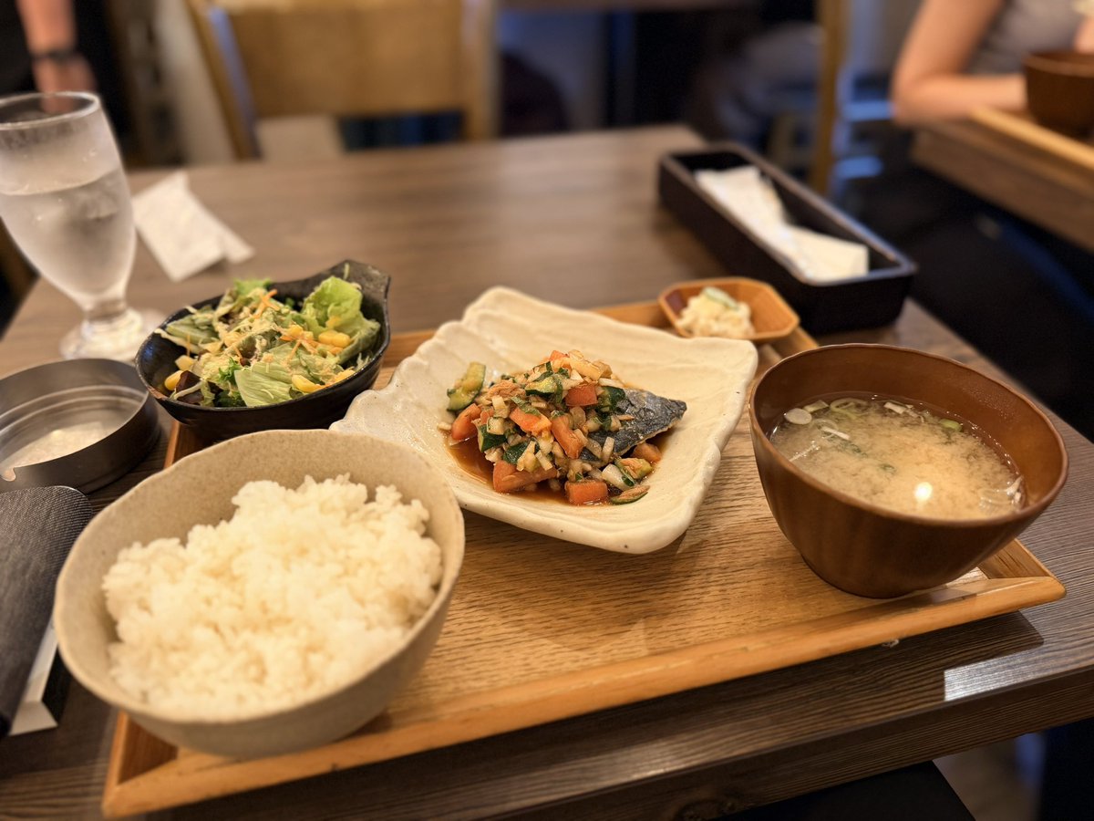 yu_____kiiii's tweet photo. 本日の出社ランチ🍽 https://t.co/9huabCy6aS