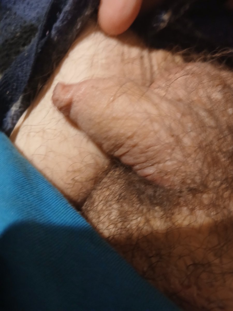smallpenisa5's tweet photo. My itty bitty pp #humiliating #sph #explicit #penis #smallpenishumiliation #embarrassing #humiliate #embarrassed #embarrassed #embarrassment #humiliate #humiliation #lookatme #laughable #funny #tiny #cute #sex #sexy #enm #cmnf https://t.co/53oZrLAWUQ