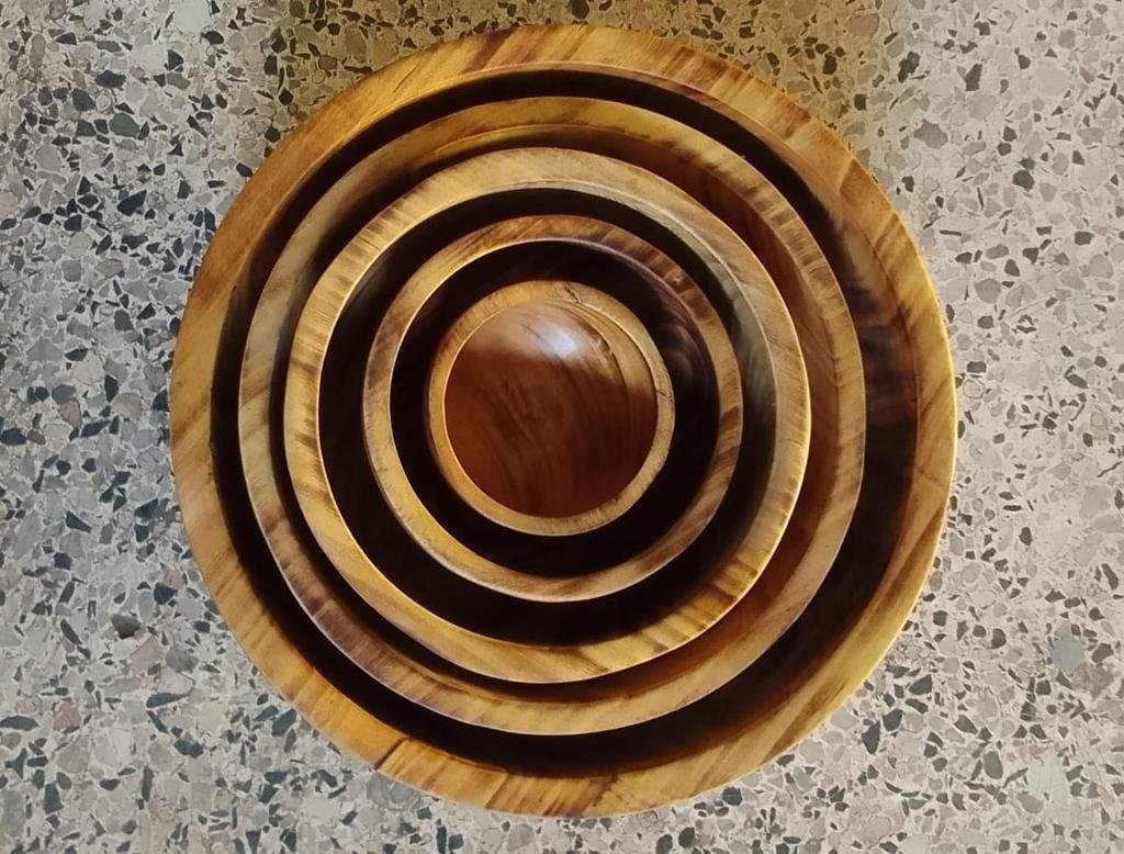 nziokamul1's tweet photo. They replaced our natural utensils with plastic kitchenware, all in the name of convenience and profit.

At KÎTHÎO KITÛ (Our Culture), we’re reclaiming what’s ours.
Our culture.
Our pride.

We're bringing back handcrafted wooden, sisal, reed, raffia and copper crafts rooted in African heritage.

Join our conscious community.
https://t.co/jYHOitJEOp