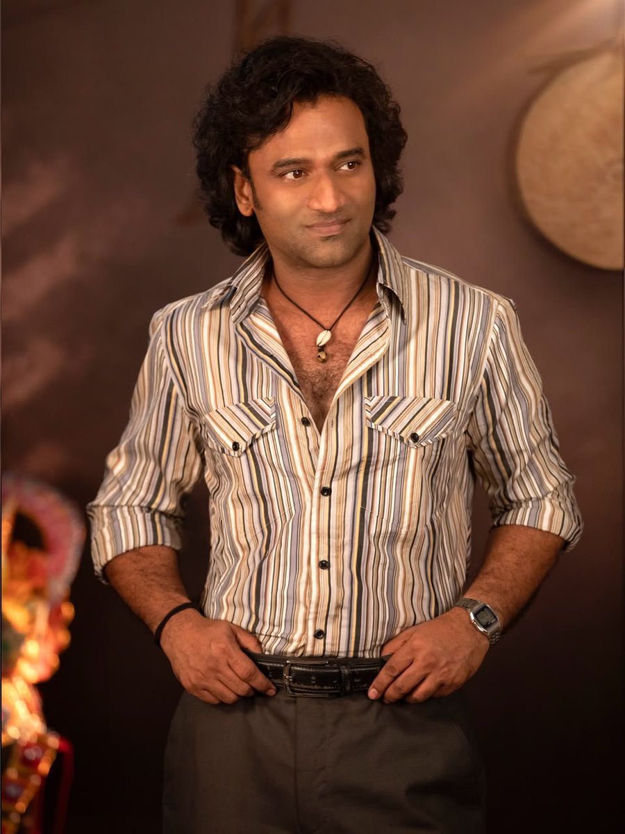 baraju_SuperHit's tweet photo. #Yellamma brings Rockstar 🌟 @ThisIsDSP as “PARSHI”, marking his exciting debut as an actor! ❤️‍🔥

Grand Worldwide Release on MARCH 5th, 2027! 💥

A rooted character. A powerful story. A whole new side of Rockstar waiting to unfold on the big screens! 🔥

Releasing in Telugu, Tamil, Hindi, Kannada & Malayalam.
#YellammaFromMarch5th

@VenuYeldandi9 #DilRaju #Shirish @HR_3555 @muraligdop #HanshithaReddy @svc_official @Tseries @tseriessouth