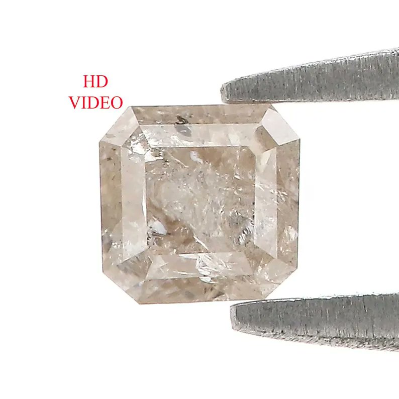 Lukhidiamond's tweet photo. 0.48 CT Natural Loose Radiant Shape Diamond Yellow Color Radiant Cut Diamond 4.00 MM Natural Grey Color Radiant Brilliant Cut Diamond LQ5963
ETSY : https://t.co/lj9Sl2v0G7
#NaturalLooseDiamond #RadiantShapeDiamond #YellowDiamond #GreyDiamond #RadiantCutDiamond #Radiant https://t.co/2Ve9uT2GpA