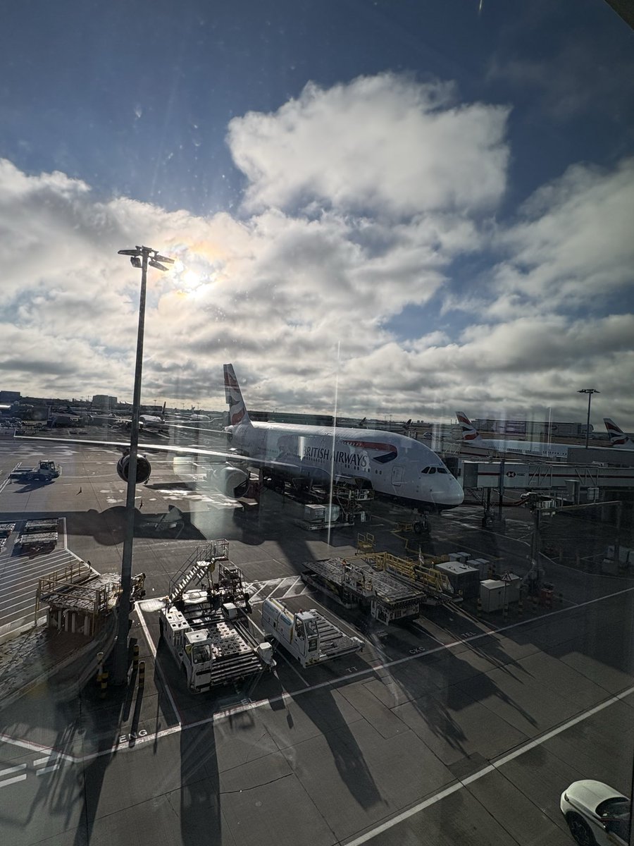 KnottedBraid's tweet photo. @Grampa1950 ✈️✈️ https://t.co/nCUPjof2cS