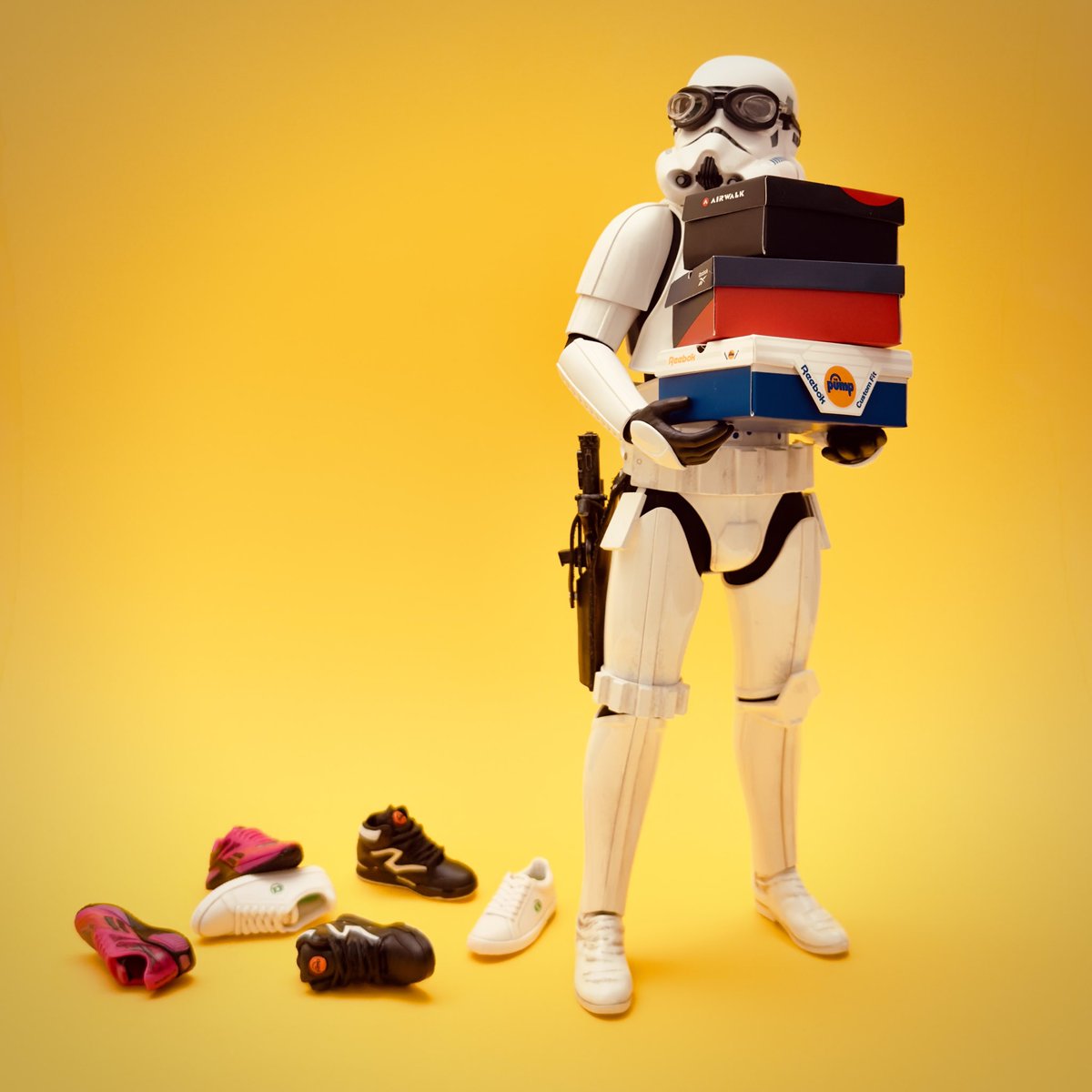 anthoatana's tweet photo. Pillard à 3 bandes #justdoit #toystory #starwars #stormtrooper #toyphotography https://t.co/CbAvxoorvt