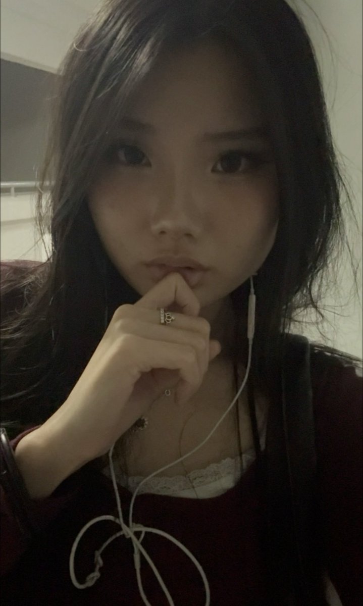 hsianxncj7's tweet photo. ex fwb was so good #sgxmm https://t.co/UF3bXHg2k1