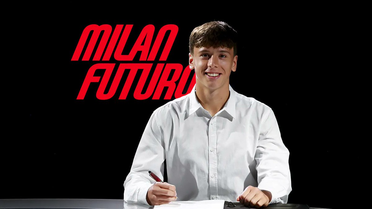 MilanUpdate's tweet photo. OFFICIAL: KONTRAK PROFESIONAL PERTAMA UNTUK RICCARDO GRASSINI

AC Milan resmi mengamankan tanda tangan gelandang muda kelahiran 2008, Riccardo Grassini, dalam kontrak profesional perdananya bersama klub.

Grassini resmi menjadi bagian dari proyek Milan Futuro.
