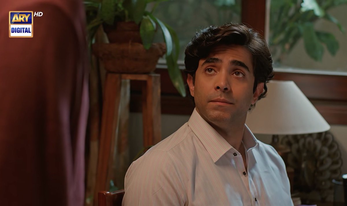rirahspams's tweet photo. Zaryab always dumbfounded every time she’s in an argument with Abu Bakr cuz that insanely patient man just doesn’t get provoked at all 😭🙏

#abzar #darenijaat https://t.co/hsgUsDoaSa