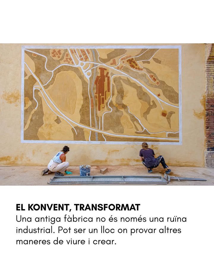puntzero's tweet photo. Sis dies construint la utopia.
Per @Mariona_Ferrer

Vam viure a Konvent una experiència difícil d’explicar. En vaig sortir conscient que havia sigut testimoni d’un moment únic i amb una certesa: hi ha altres maneres de construir, de treballar i de fer cultura.

F @nunoperestrelo https://t.co/MwLxd2qspt