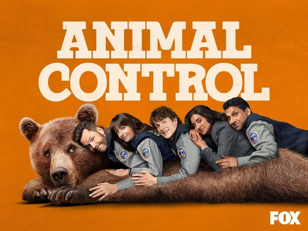 aWeekLate's tweet photo. Watching  #AnimalControlFOX ft @joelmchale: S03 E08 - "Party Animals" on @hulu!

@FOXTV #TV #Comedy #Funny #LATE #aWeekLate #AnimalControl #AloneTogether #Animals #FOX #hulu https://t.co/OzWxSKgrQh
