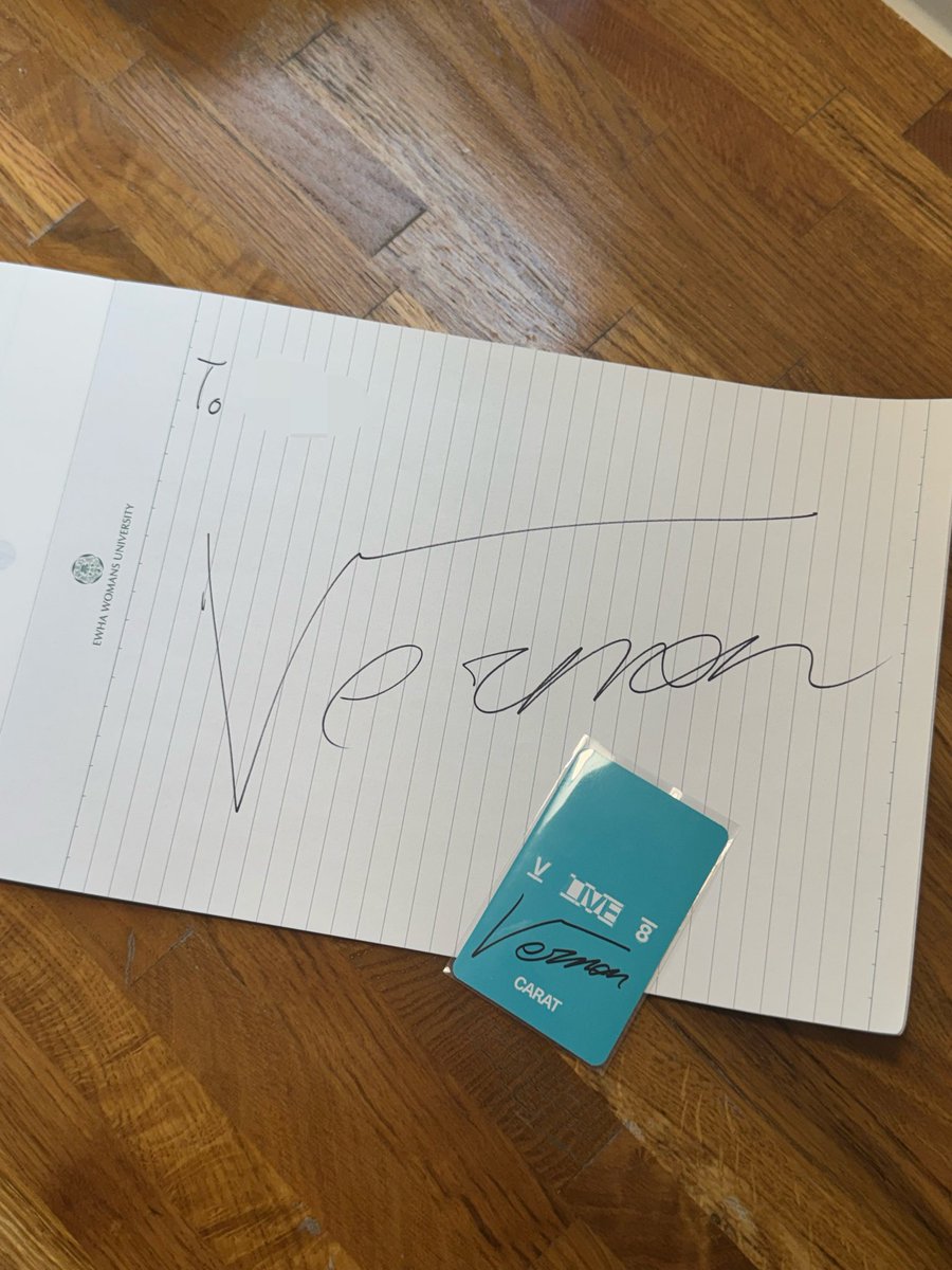 _the8teapot's tweet photo. #버논  마주친 썰 풉니다

버논이가 시험 응원해줬는데..
오늘 공부하긴 글렀다 어뜩해 ㅠㅠㅠㅠㅠ
심장이 너무 뛰어요😭😭 https://t.co/sFcnwQHTz1