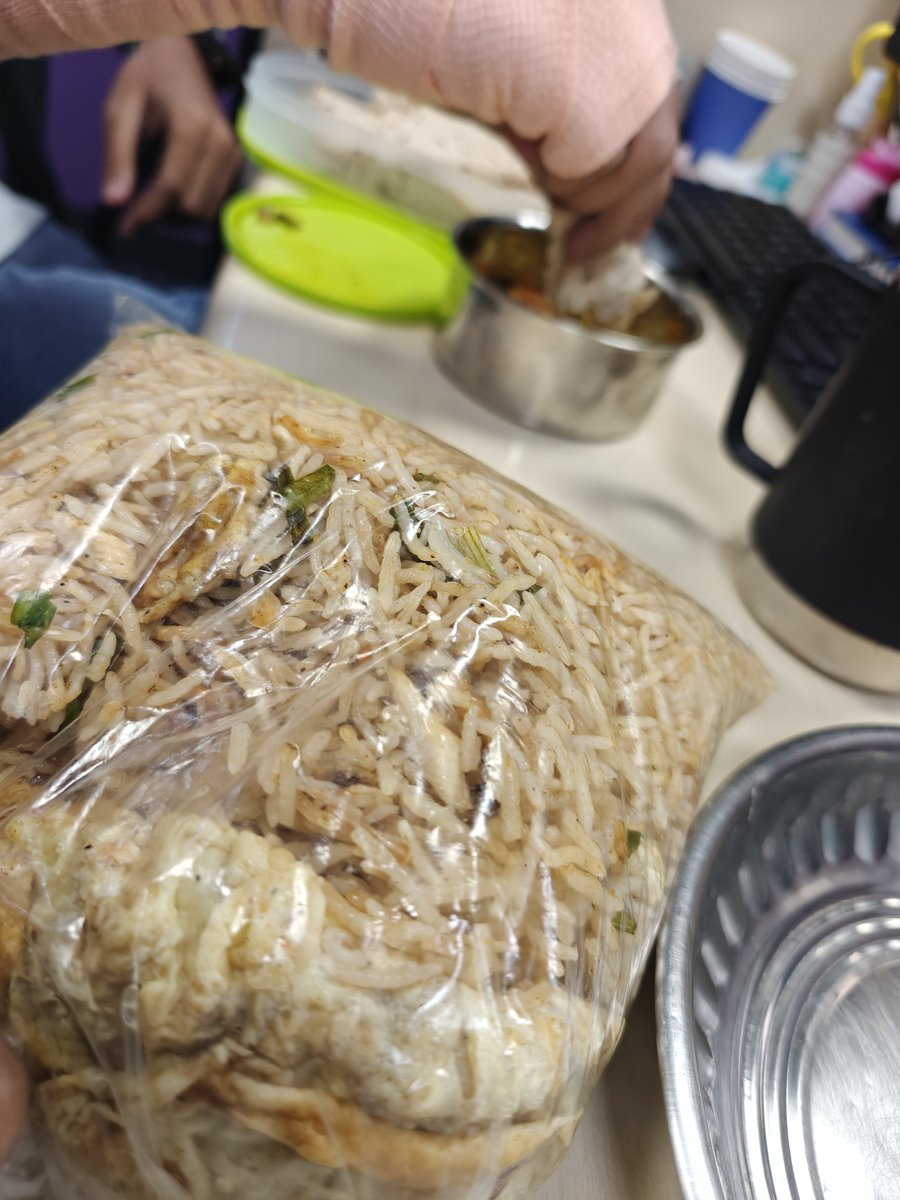 64sagar's tweet photo. Such a careless resturant we have order veg triple rice they have send non veg triple rice now we are here hungry and that bloody people are not answering call properly not replying on phone what kind of service is this Tukaram sir please help 
@Tukaram_IndIAS https://t.co/TAraYJNboq