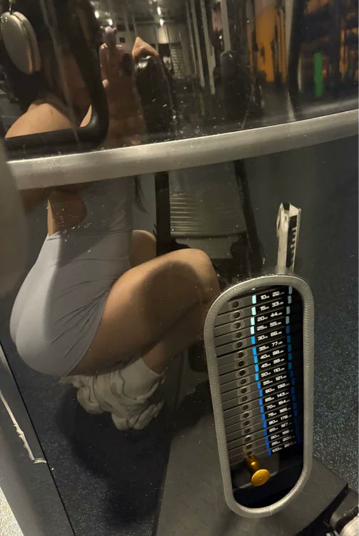 princesskayycee's tweet photo. I just received 25 gym 🏋️‍♀️ from Fn via Throne. Keep sending me more gifts!! 💗🧸 https://t.co/DT9voDtHyi #Wishlist #Throne https://t.co/5EdvgkvMHm