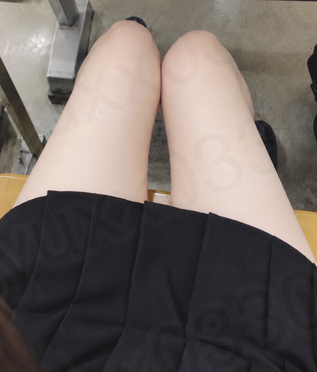 yuxx0330's tweet photo. 授業中です♡ https://t.co/xp07pjl1DU