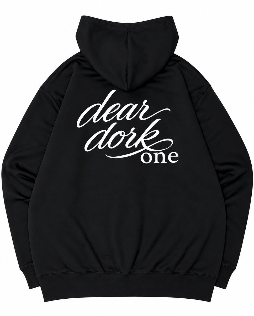 DEARDORK_jp's tweet photo. ✨New Arrival✨

『DEAR DORK』One Logo Pullover Hoodie 004

deardork oneのロゴの入った裏パイルのPullover Hoodieです♪

↓こちらからご購入いただけます😸👕
https://t.co/MWRP7B2kTL

#DEARDORK #ディアードーク #Fashionbrand  #parker  #西海岸 https://t.co/x4c5zkFRuI
