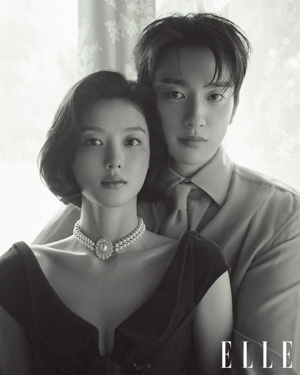 kdrama_menfess's tweet photo. Times New Roman couple ❤️‍🔥

•kdm• https://t.co/JBJAedbZhW