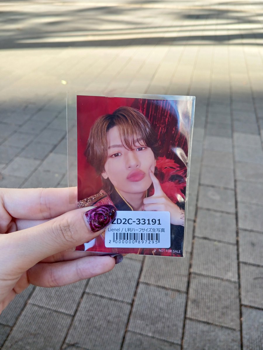 noc_torihiki's tweet photo. Lienelリエネル 愛のダバダ リリイベ リリースイベント新宿住友ビル 三角広場 買取

譲】ミーグリ特典L版ハーフサイズフォト 芳賀

求】買取(0.1)※現金のみ

本日リリイベ会場手渡し希望

#Lienel交換 https://t.co/vodBxn9iiM
