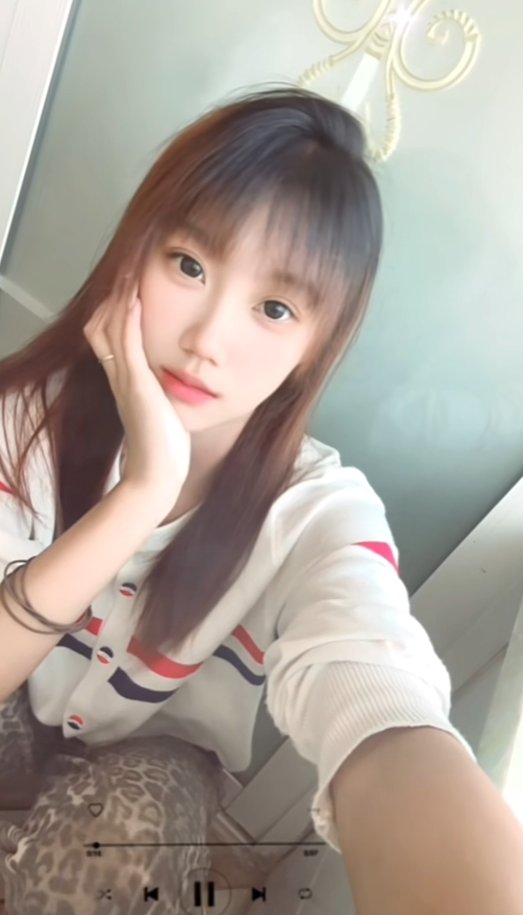 camallieres's tweet photo. 面对喝多的女同事，你���选择把她送到哪里呢，你家她家还是如家 #迷玩 #迷奸 #睡奸 https://t.co/qXydkEhitI