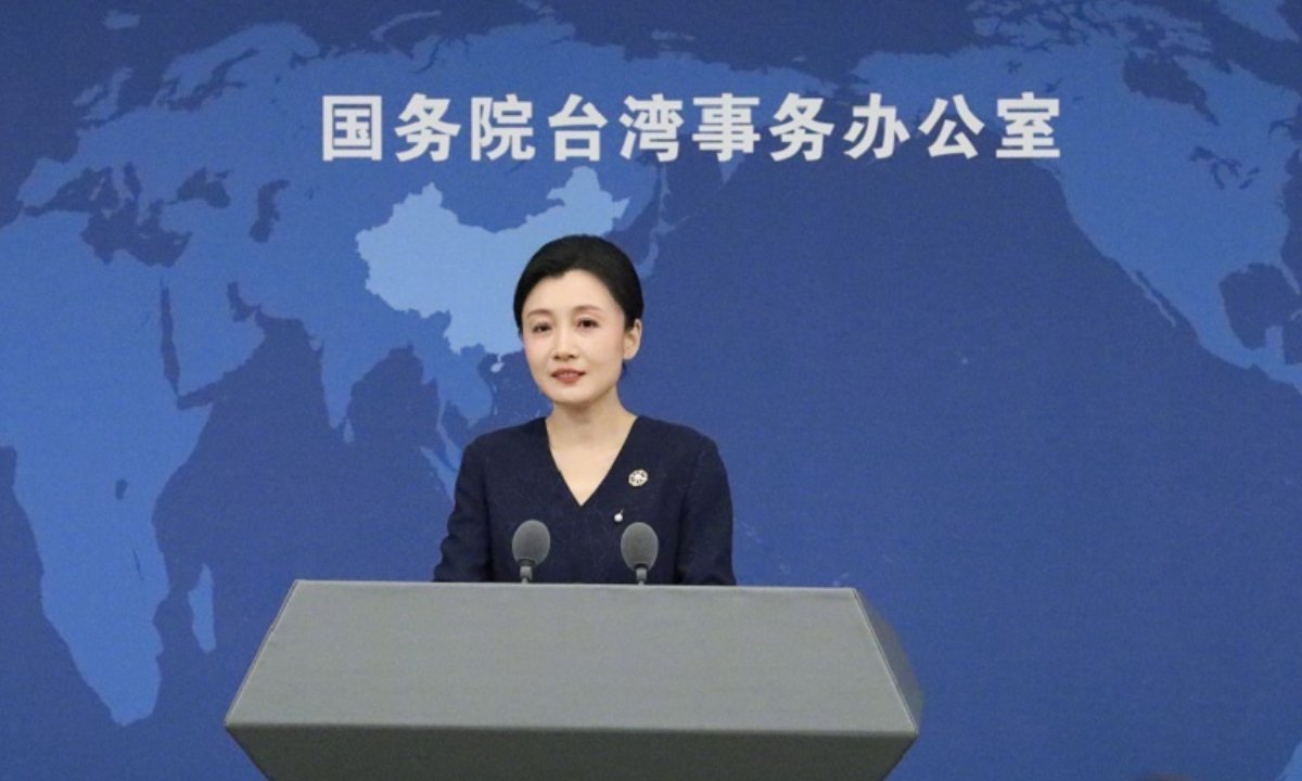globaltimesnews's tweet photo. The Taiwan Affairs Office of the State Council on Tuesday criticized Taiwan authorities for rejecting #mainland actor #ZhangLinghe’s application to hold a fan meeting and other exchange activities on the island, while voicing support for Taiwan singer #JayChou’s identification as a #Chinese singer. 
https://t.co/vvKlvNDVQ1