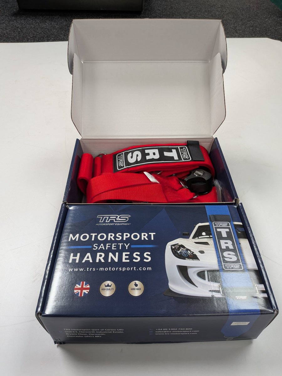 GSMPerformance's tweet photo. TRS Magnum 6 Point FIA harness in red, 2 in stock now at our Nottingham showroom. The only harness type for HANS devices. FIA 8853-2016. See it here: https://t.co/6yKQlJWOWh #TRSHarness #FIA https://t.co/YRkW6ghj6W