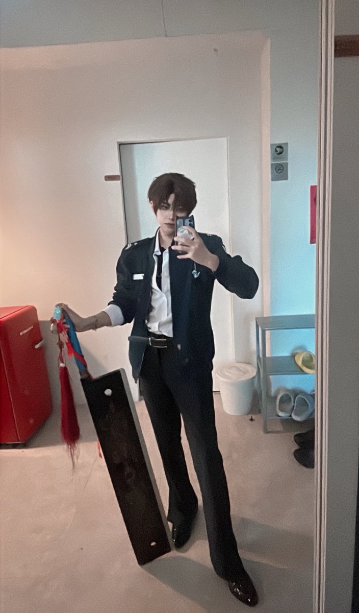 SSONGDAILY_'s tweet photo. 촬영 끝나고 보쌈에 칼국수 먹을거임

단뮤 최요원 코스 코스프레 cosplay https://t.co/onGiheHke0