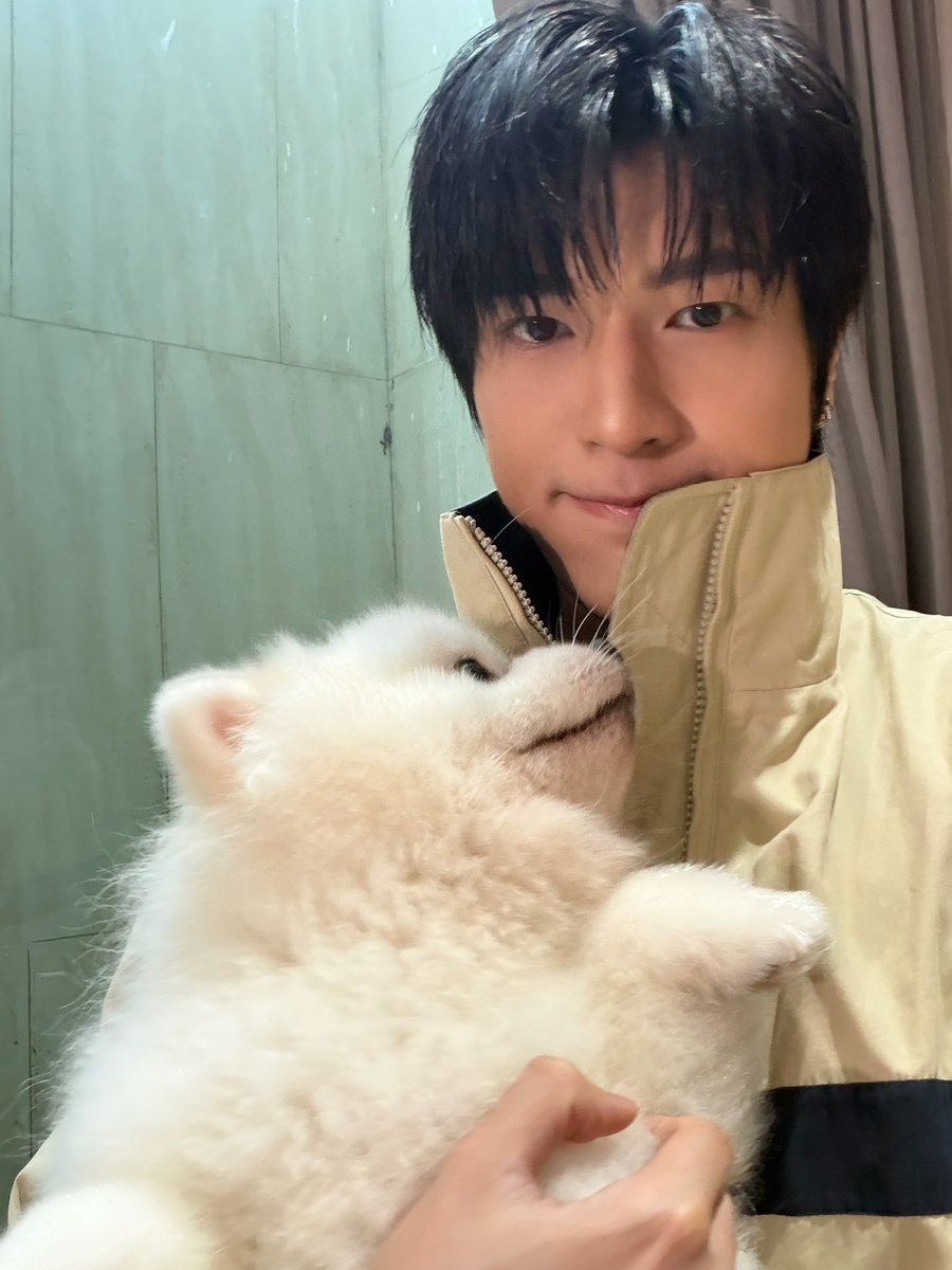 aimengTS17's tweet photo. ชอบคนรักสัตว์ แล้วคนรักสัตว์ชอบกันรึเปล่า https://t.co/70NeE3oiWG