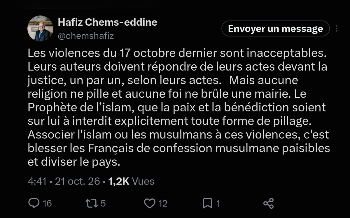 F_Desouche's tweet photo. « Le Prophète de l’islam à interdit explicitement toute forme de pillage. Associer l'islam à ces violences, c'est blesser les Français de confession musulmane. » : Le recteur de la grande mosquée de Paris réagit aux violences et pillages du 17 octobre https://t.co/U9ErYWHwg8