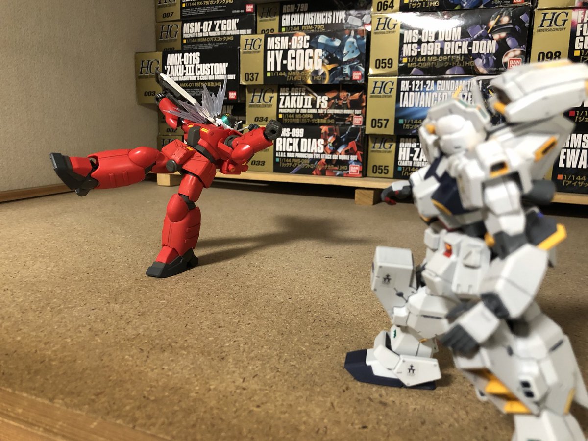 kunothisu's tweet photo. #ガンプラ4コマ
「直撃」 https://t.co/CtXHWZxj48