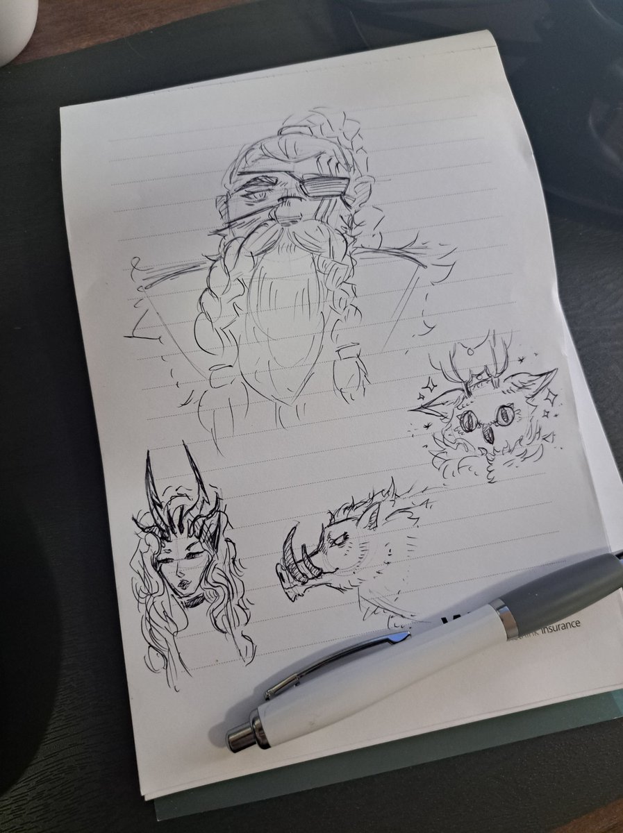 studios_momo's tweet photo. ⋆˙ᝰ「 SILLY SKETCHES 」

sketeches at work. definitely helps get new ideas for when I come home or just to pass the time.

#art | #doodles | #sketches https://t.co/ByxedZ69jN
