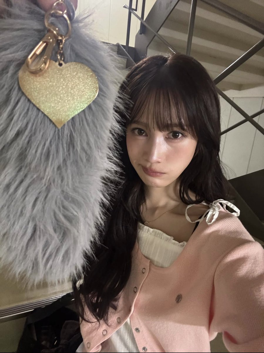 r97_34y's tweet photo. リリイベゆりかちゃん色んなスタイリングでかあいい🫶 https://t.co/i0Wk5p5EDe
