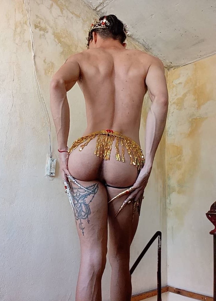 AnibalPasivo's tweet photo. Combo de mis fotitos favoritas 🥰 Las conté y tengo más de cien nudes 🙊🦋 https://t.co/ju7zl0Z4N8