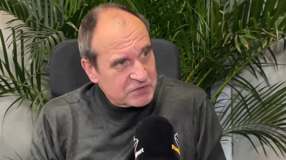 RadioWNET's tweet photo. „Naród jest ogłupiany i niedoinformowany, a ludzie rzucili się w wir pracy zaniedbując swoje dzieci. Politycy, rządni władzy cynicznie z tego korzystają” – Paweł Kukiz, poseł Demokracji Bezpośredniej @pkukiz 👇
https://t.co/PGih2yNu5t https://t.co/Lx7wcUOX6o