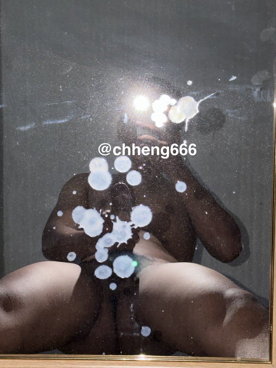 Chheng666's tweet photo. Me on the Mirror 💦 

https://t.co/pv1GEDnbQY https://t.co/y2oh5wuFRZ