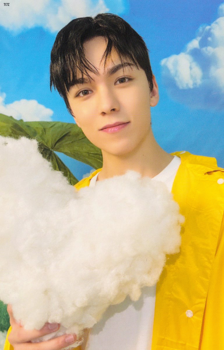 team17zip's tweet photo. [SCAN] SEVENTEENTH HEAVEN

— VERNON | PHOTOCARD
CARAT VER.

#VERNON #버논 #SEVENTEEN #세븐틴 https://t.co/8fwvQuuhZ7