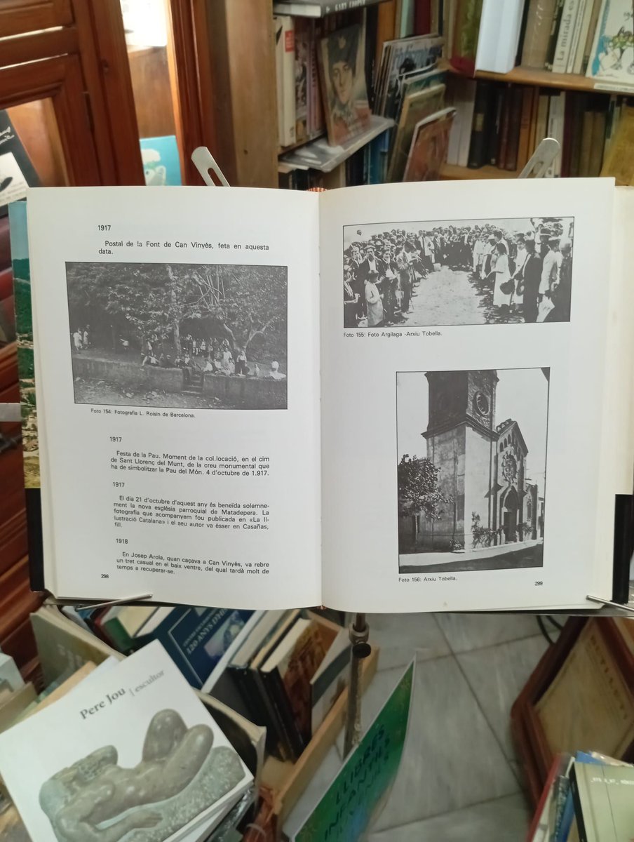 LlibreDelPalau's tweet photo. Matadepera i Sant Llorenç del Munt. (L’autor va ser un estudiós de la història local, aficionat a la fotografia. També va ser alcalde de Matadepera entre 1970 i 1975) #llibredeldia #librodeldia #livredujour #bookoftheday  #societat #llibres #libros #books #llibresegonamà https://t.co/6q3onmkJeG