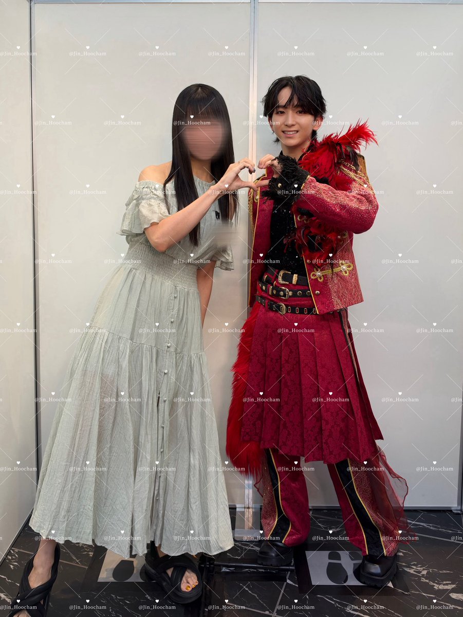 Jin_Hoocham's tweet photo. 2026.10.21 Lienel リリイベ ツーショ
愛のダバダ 新宿住友ビル 三角広場 高岡ミロ

ツーショ初めましてしてきました😊✨️

 #Lienel #リエネル_愛のダバダ  #リエネルのリリイベ楽しい  #リエネルの思い出  #高岡ミロ 

詳しくはALT💌💭 https://t.co/lzOkjo6fxC