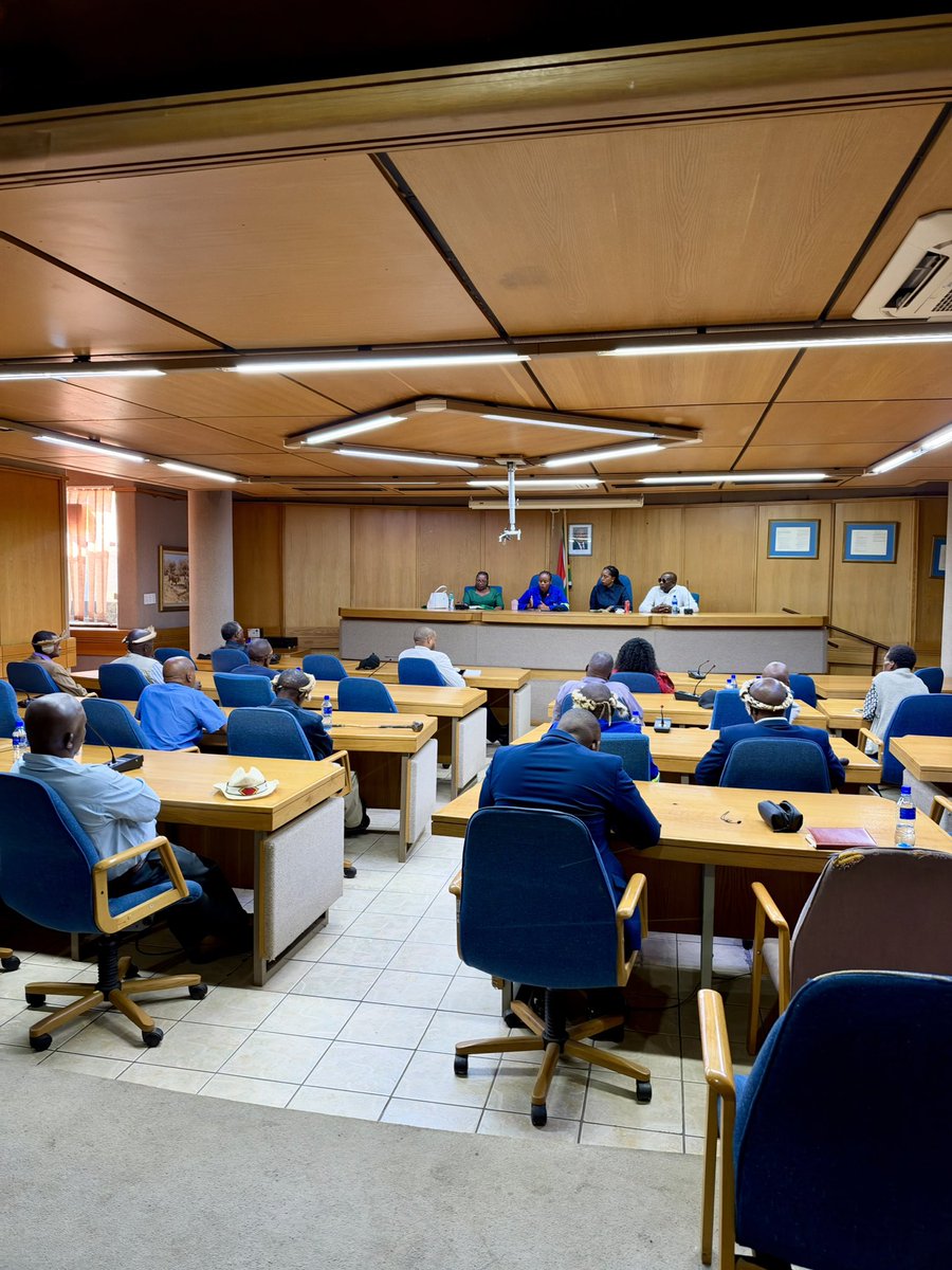 tlangimich's tweet photo. This morning we are in the Bronkhorstspruit Chamber meeting with our community leadership, and Pastors lead by Ndabezitha Mkhambi Mahlangu to give an update on the city’s response and ongoing remedial plans on the water and health challenges 🇿🇦❤️🙏🏾 https://t.co/w9Ppf4CLpz