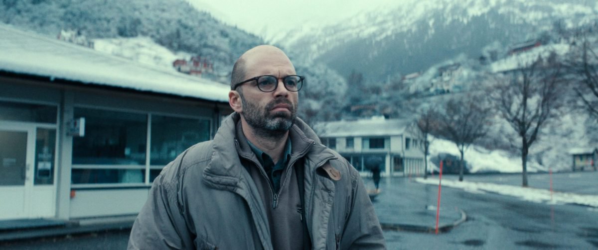 paintedstork_'s tweet photo. "Stan’s brilliant performance as Mihai relies on restraint and internalized emotion, rather than exploding in anger"
https://t.co/aJel6WekBR
Outside the hack pundits people are holding different views of Fjord and Sebastian Stan 's performance. https://t.co/FXAvhExYzf