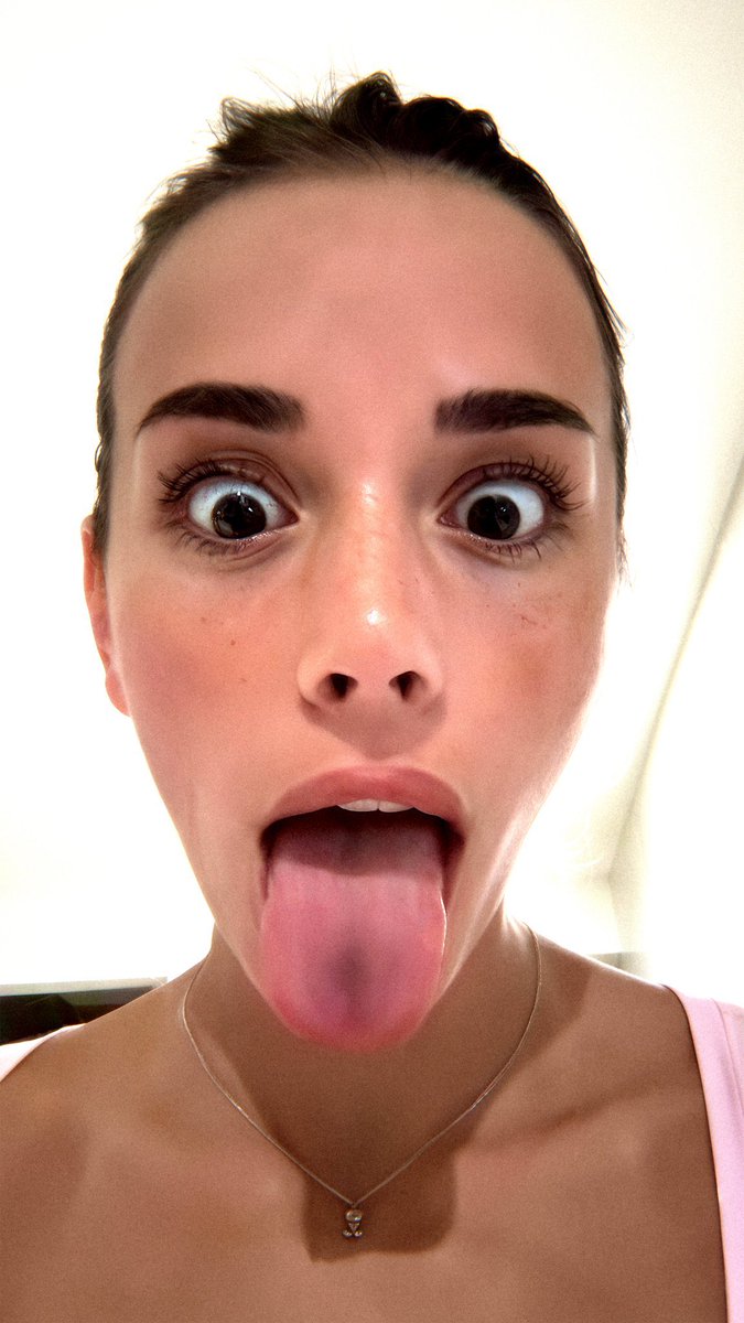 vvvxscm's tweet photo. sadie mckenna💦 https://t.co/ETYZvcma6b