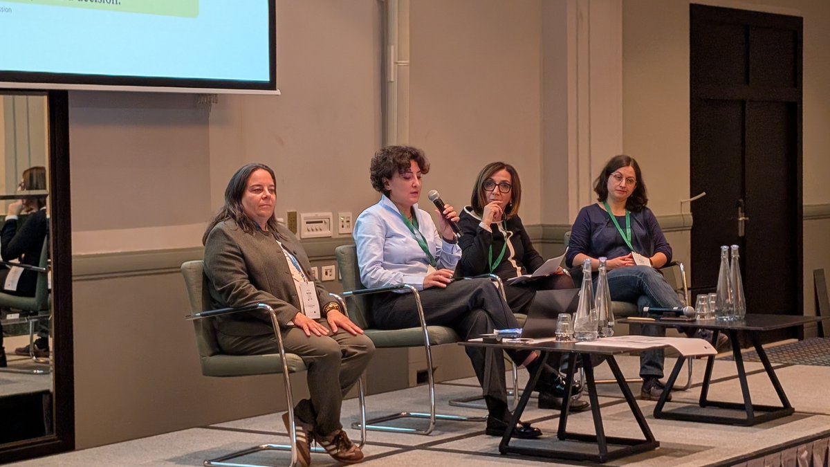EYEprogramme's tweet photo. Real applications, complex decisions. At #EYE37NM, IOs are discussing difficult assessment cases and the updated geographical rule. https://t.co/sZE6Kn1Rsu