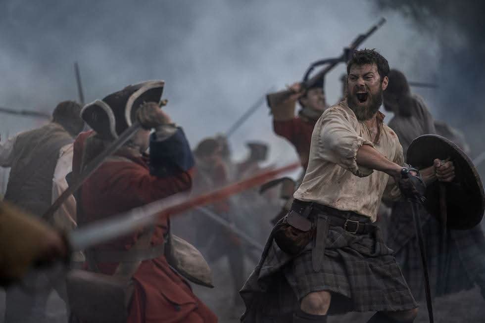 OutlanderHome's tweet photo. Our mid season recap by writer @OurWordsCarry Susie Brown... Your Aussie Blogging Lass... #bomb 
What do you think so far? Blood of my Blood.

https://t.co/Xt8dVDSYd1 https://t.co/pHqaXDDZ00