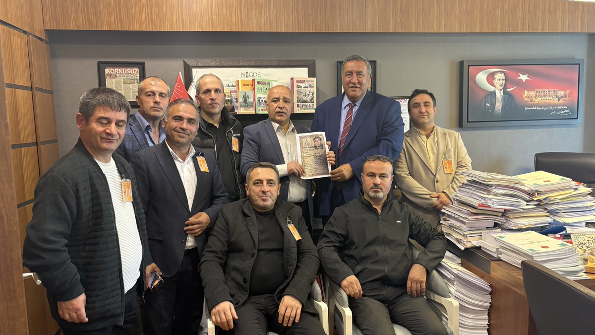 fethigurer's tweet photo. Çırak ve Staj Mağdurları haklı mücadelesinde yanlarında olduk ve olmaya devam edeceğiz.
Mutlaka iş yerine adım attıkları an emekliliğe esas sigorta başlamalıdır.
TBMM’de staj ve çırak mağdurlarımızla bir arada olduk.
@SRTELARZ
@antalyastjcrk
@CirakStajFED
@ANKSTAJCIRAK
@KOCAELi_SCSM
@Abdulla71076631
@stajcirak3434
@bursastajder
@CenkCenkvarol
@KONYA_SCSM